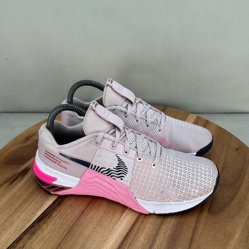 Nike Metcon 8 Pink Oxford Soft Pink Training Shoes DO9327-600 Womens Size 7.5